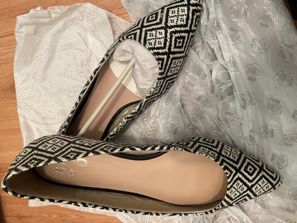 Mix No. 6 Flats 9